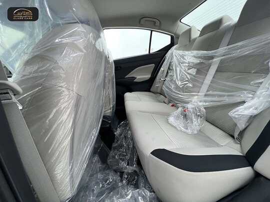 class cars1 1698340028733
