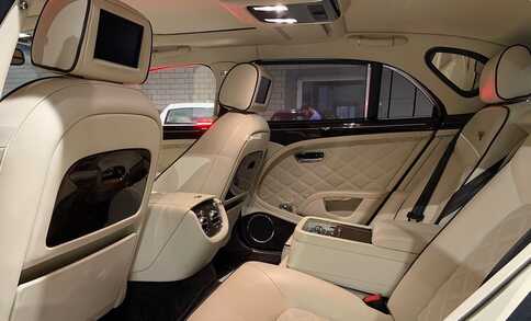 عروض معرض اكس كار للسيارات الرياض اليوم 23 نوفمبر 2023 الموافق 9 جمادى الأولى 1445 اجعل الفخامة اختيارك 9 كذلك عروض معرض اكس
