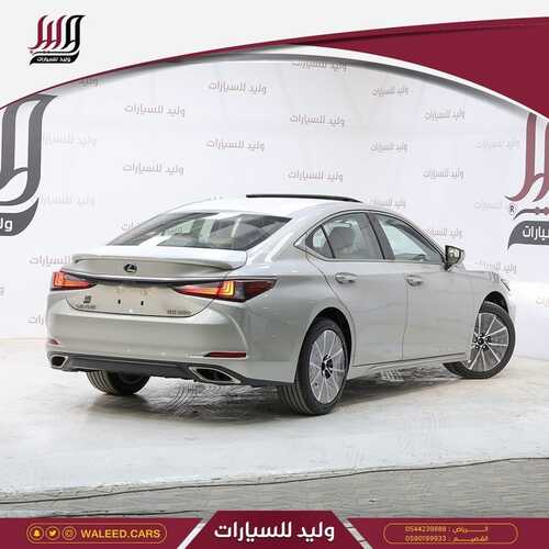 عروض معرض وليد للسيارات الرياض اليوم 25 نوفمبر 2023 الموافق 11 جمادى الأولى 1445 اجعل الفخامة اختيارك 5 كذلك عروض معرض وليد للسيارات