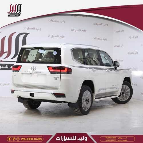 عروض معرض وليد للسيارات الرياض اليوم 3 ديسمبر 2023 الموافق 19 جمادى الأولى 1445 اجعل الفخامة اختيارك 4 كذلك عروض معرض وليد للسيارات