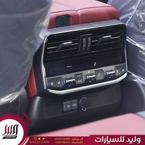 عروض معرض وليد للسيارات الرياض اليوم 5 ديسمبر 2023 الموافق 21 جمادى الأولى 1445 اجعل الفخامة اختيارك 11 كذلك عروض وليد للسيارات